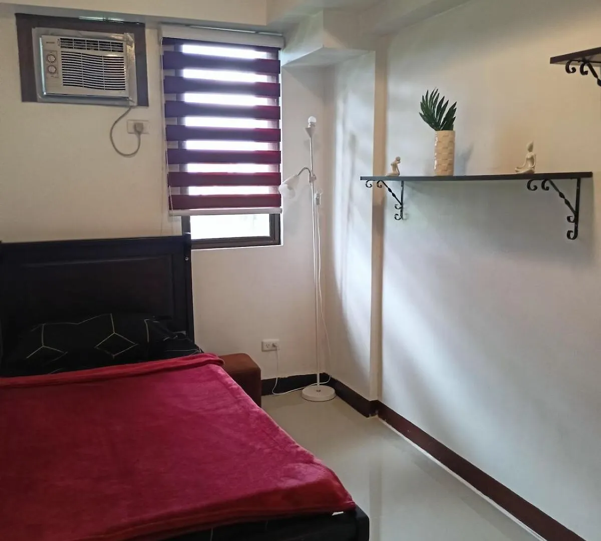 Enjoy This Spacious Staycation Manila Filippinerne